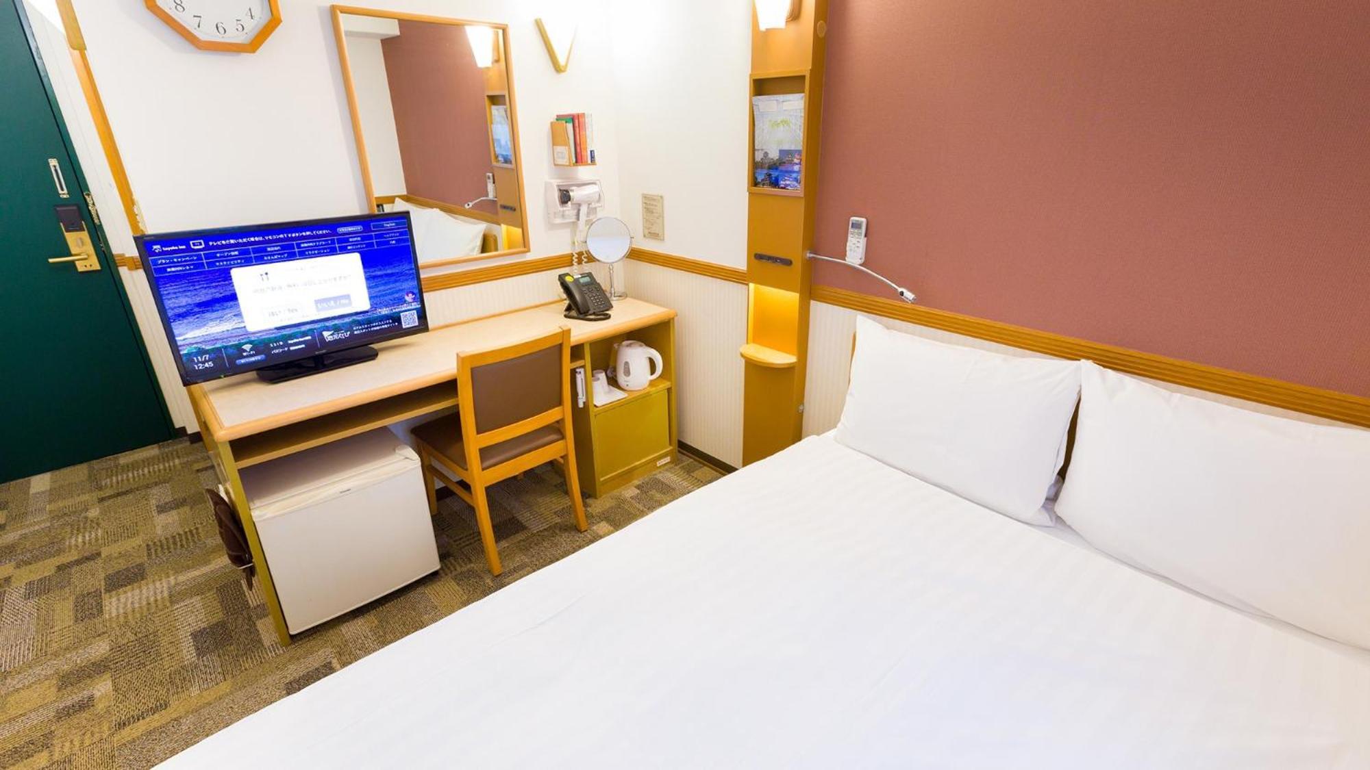 Toyoko Inn Takasaki Eki Nishi Guchi No 2 Szoba fotó