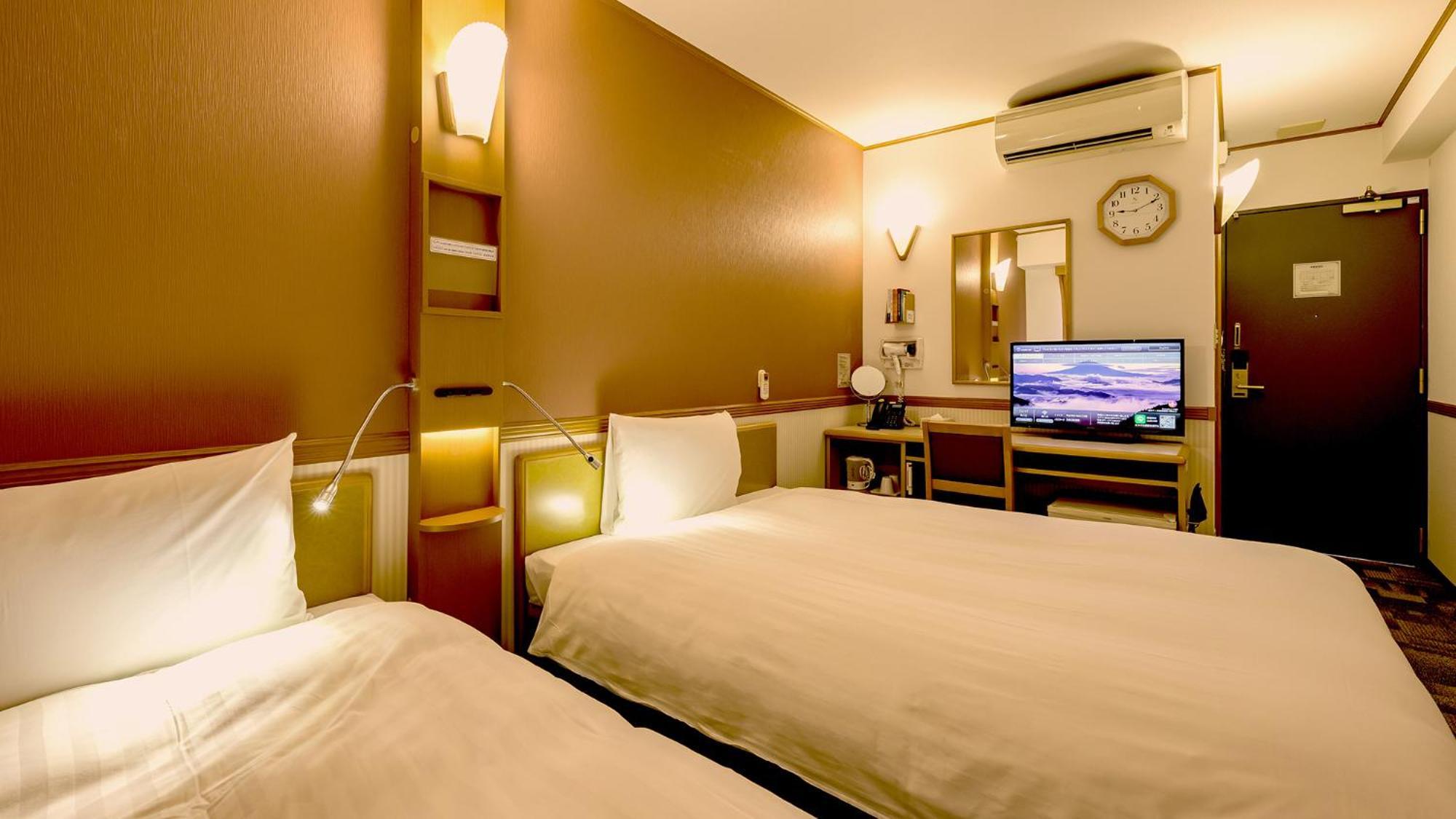 Toyoko Inn Takasaki Eki Nishi Guchi No 2 Szoba fotó