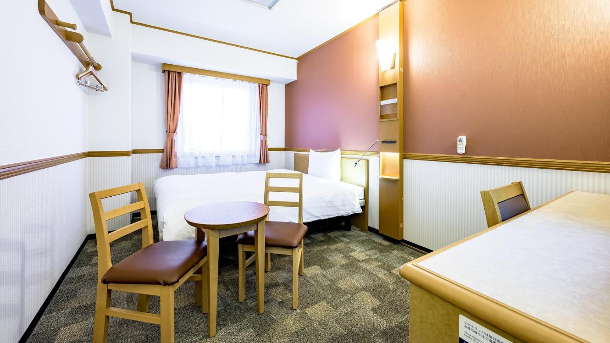 Toyoko Inn Takasaki Eki Nishi Guchi No 2 Szoba fotó